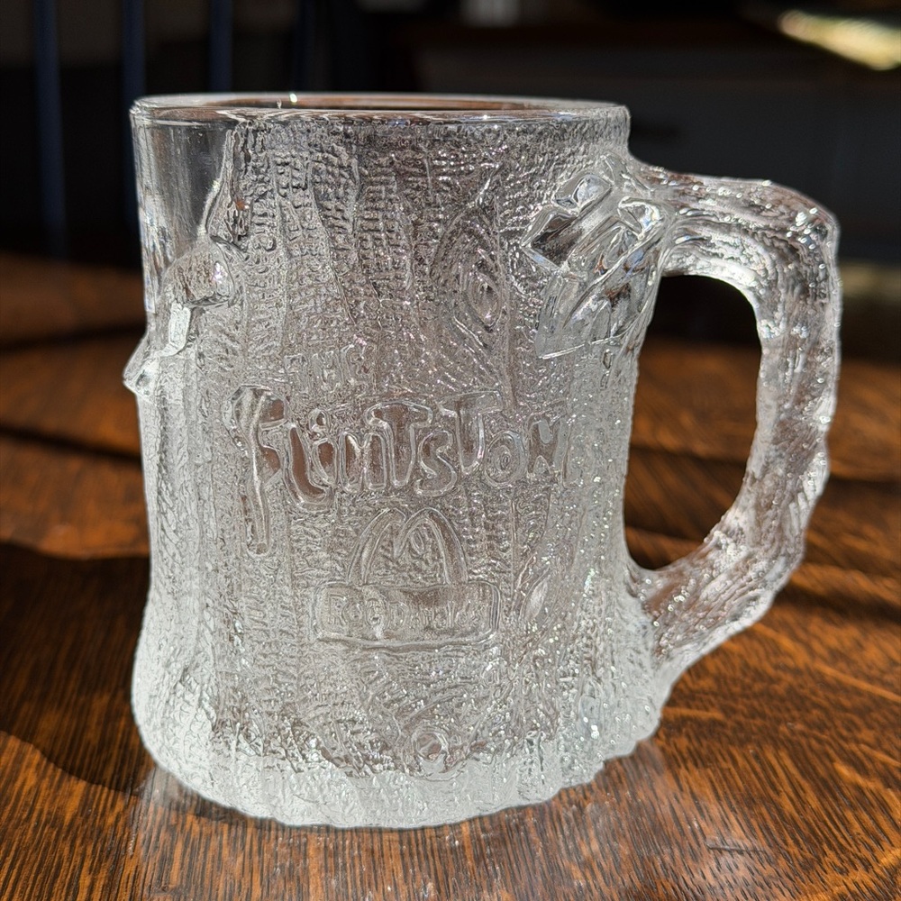 Vintage 1993 McDonald’s Flintstones Collector Glass Mug Set. G13 - Picture 5 of 8
